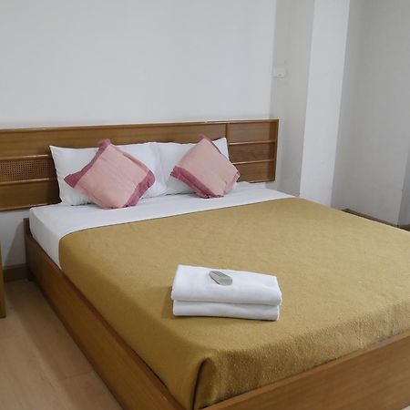 Michael Inn Паттайя Экстерьер фото
